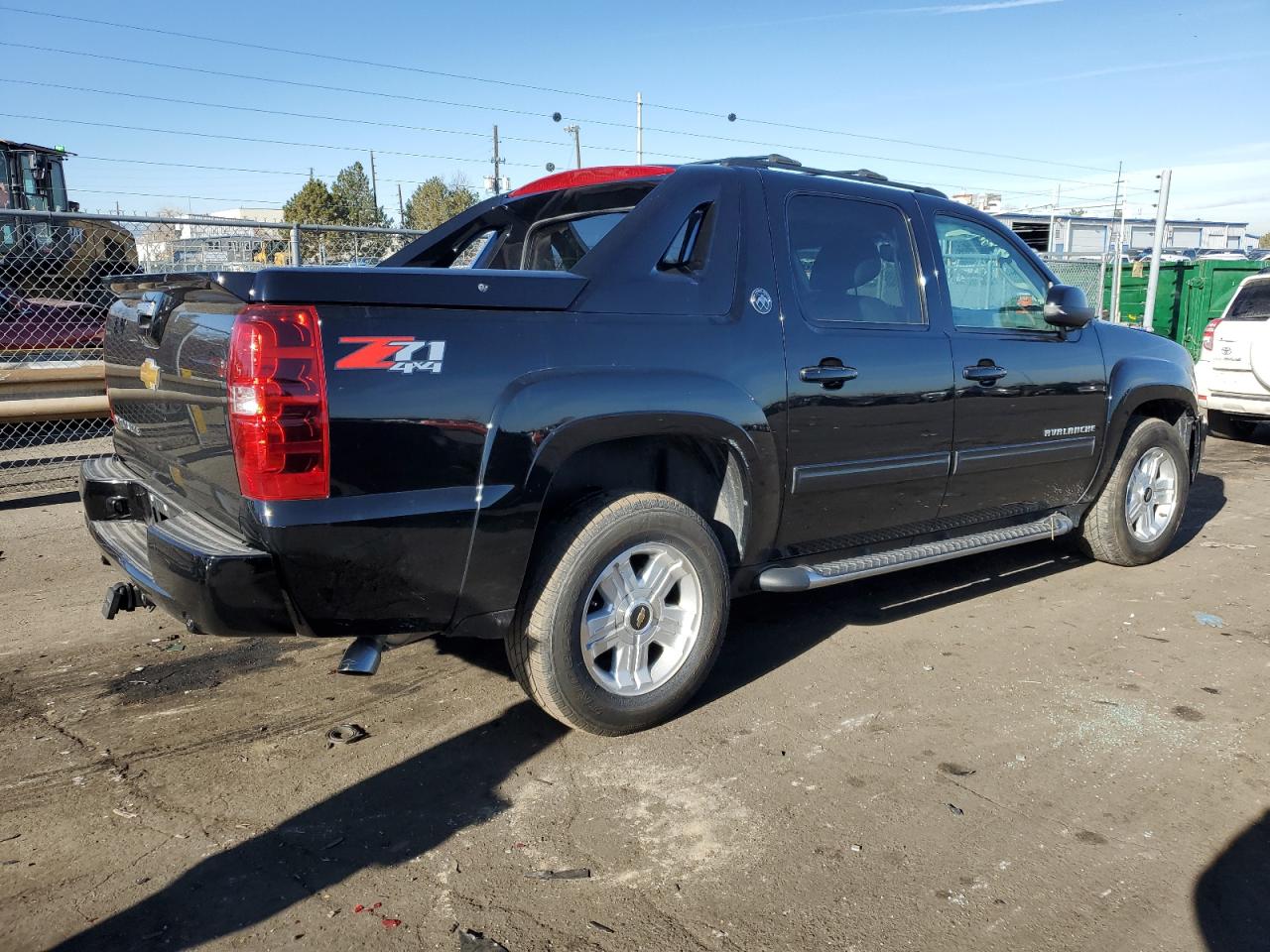 2013 Chevrolet Avalanche Lt VIN: 3GNTKFE79DG255903 Lot: 84828234