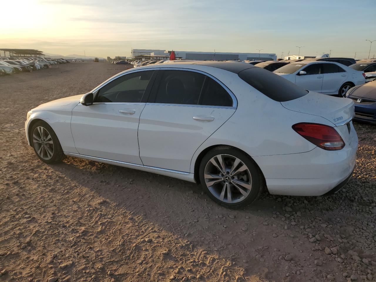 2017 Mercedes-Benz C 300 VIN: 55SWF4JB2HU229954 Lot: 84504534