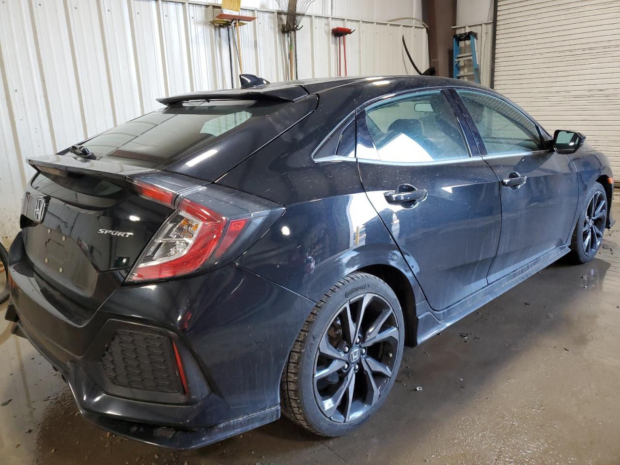 SHHFK7H48JU413628 2018 Honda Civic Sport