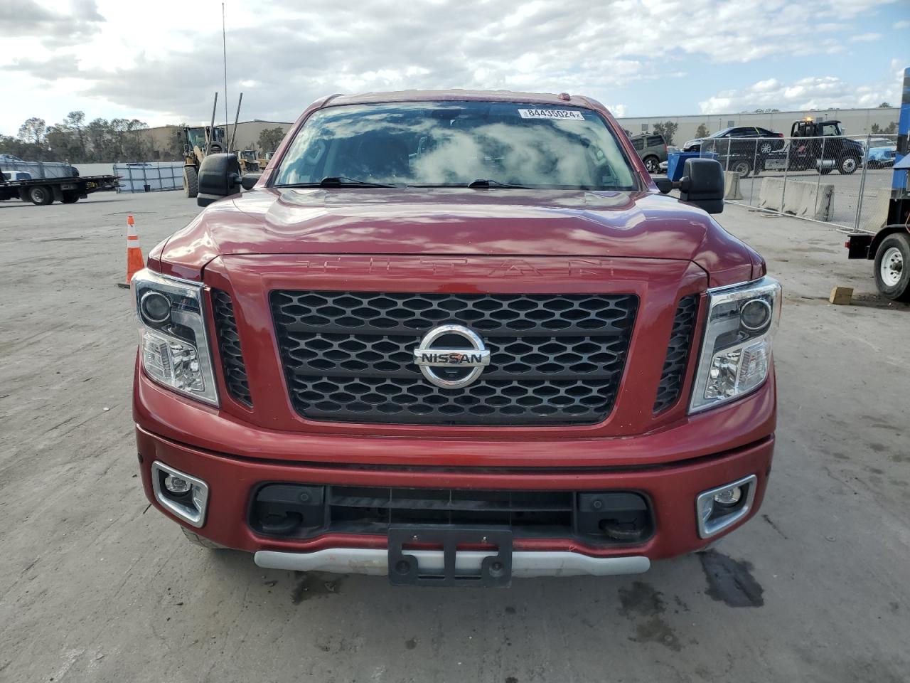 1N6AA1E59KN502911 2019 Nissan Titan Sv