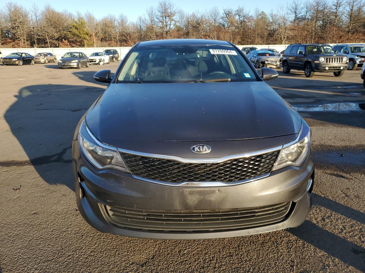 2018 Kia Optima Lx VIN: KNAGT4L30J5212093 Lot: 87200964