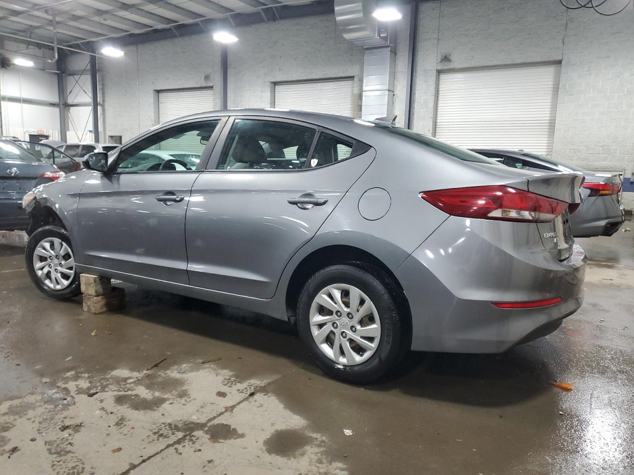 KMHD74LF4HU150052 2017 Hyundai Elantra Se