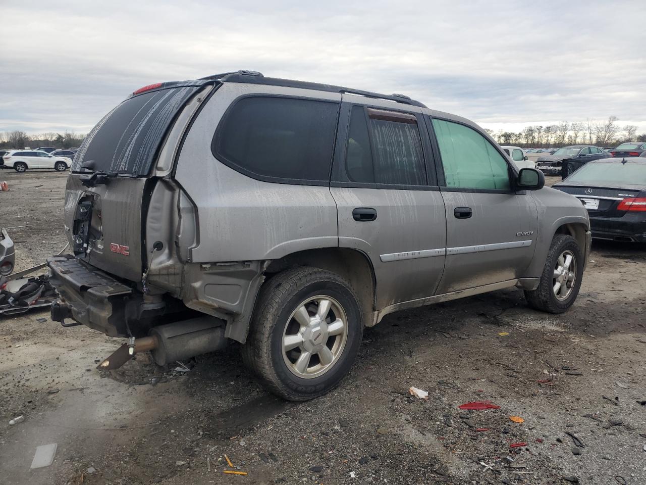 2006 GMC Envoy VIN: 1GKDT13S462107498 Lot: 83402454