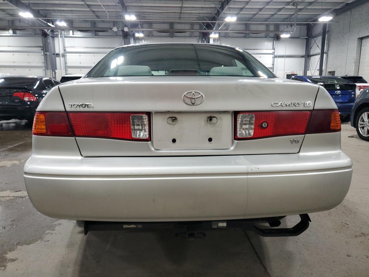 4T1BF22K21U960377 2001 Toyota Camry Le