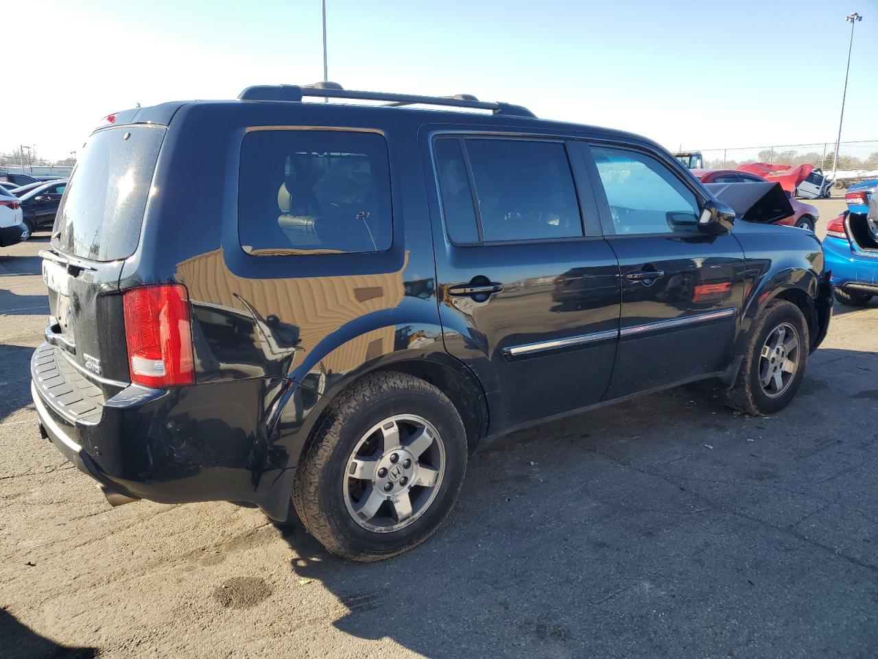 2011 Honda Pilot Touring VIN: 5FNYF4H99BB092788 Lot: 82417904