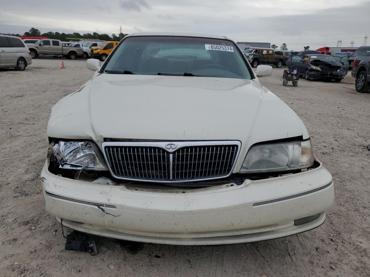 JNKBY31A3WM500356 1998 Infiniti Q45 Base