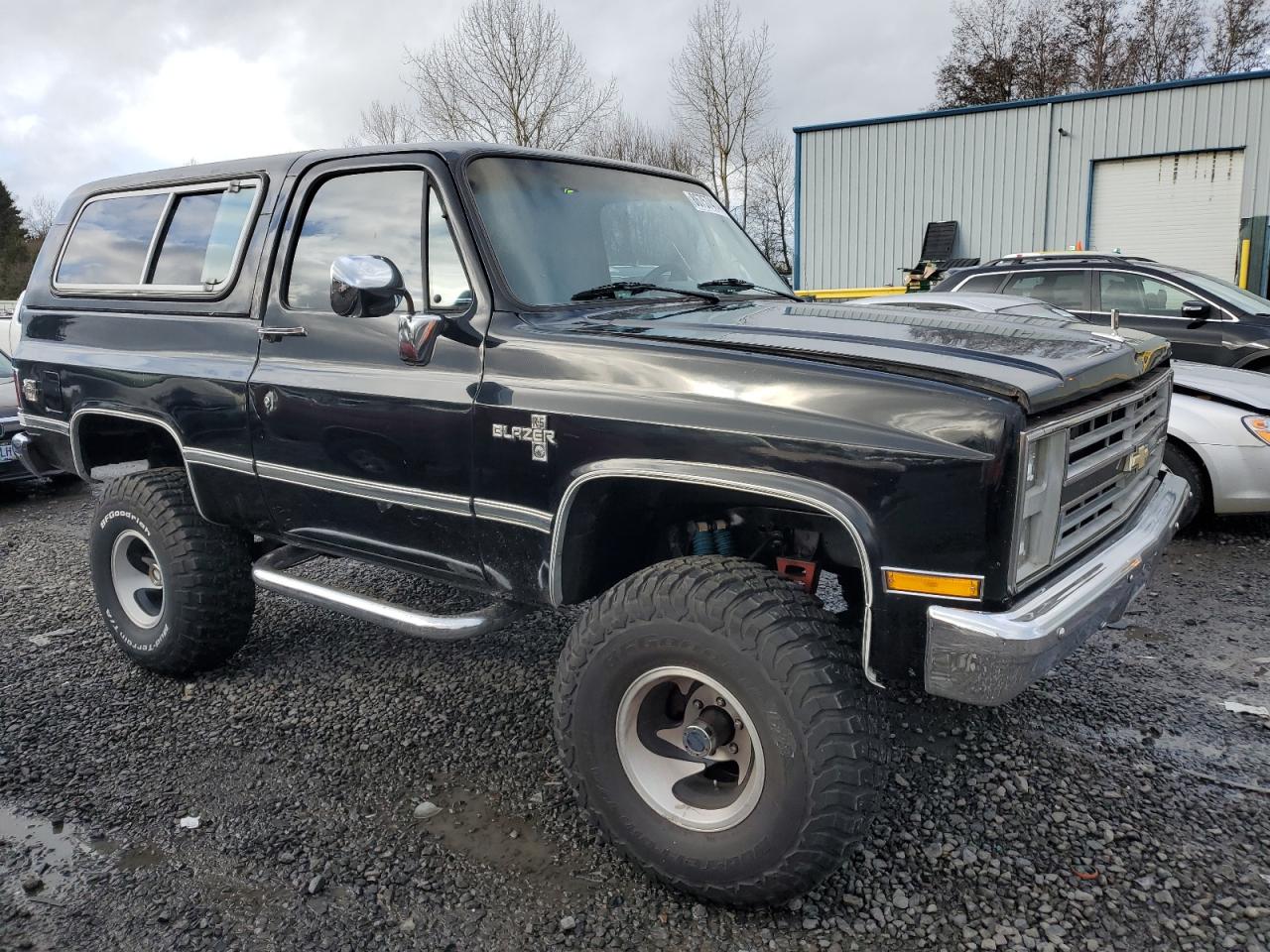 1987 Chevrolet Blazer V10 VIN: 1GNEV18K9HF102612 Lot: 86757414