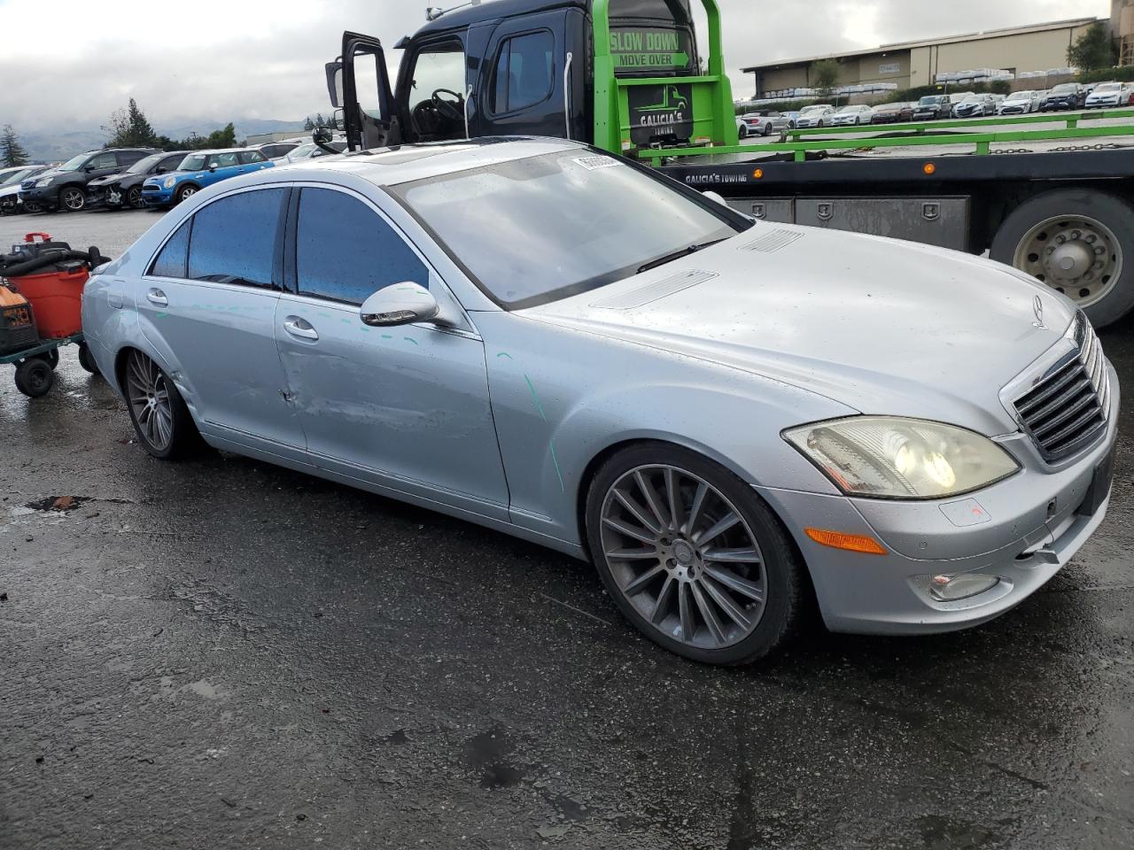 2007 Mercedes-Benz S 550 VIN: WDDNG71X07A084725 Lot: 86860364