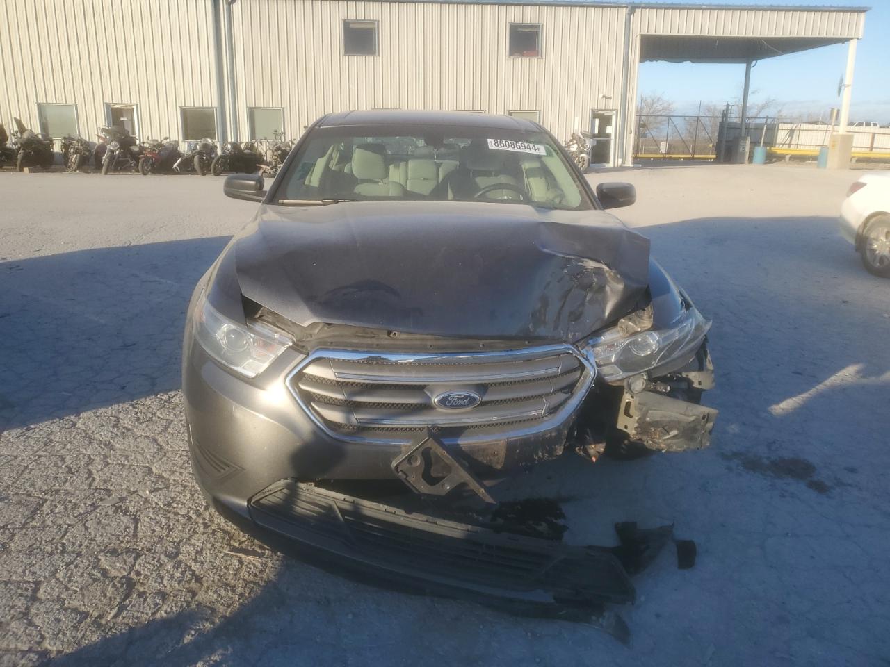 2015 Ford Taurus Se VIN: 1FAHP2D81FG122592 Lot: 86086944