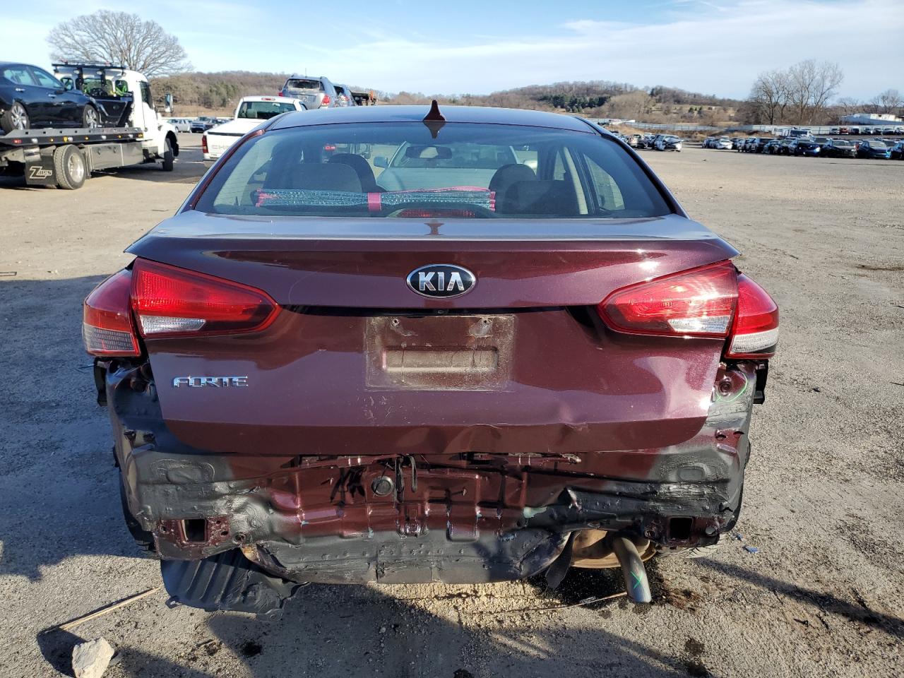 2018 Kia Forte Lx VIN: 3KPFK4A73JE267956 Lot: 82040804