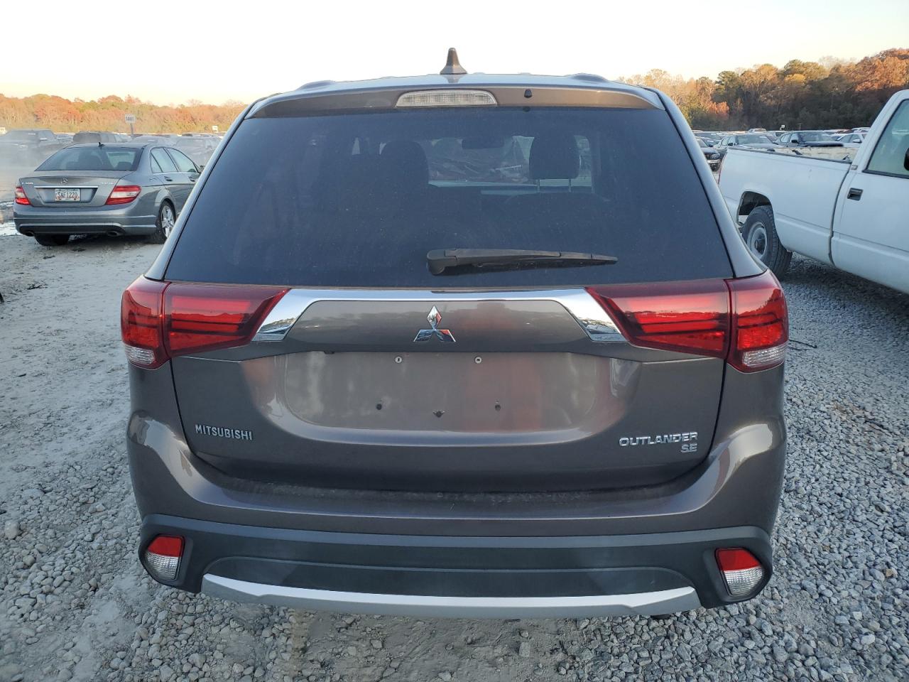 2018 Mitsubishi Outlander Se VIN: JA4AD3A37JZ064370 Lot: 82958564