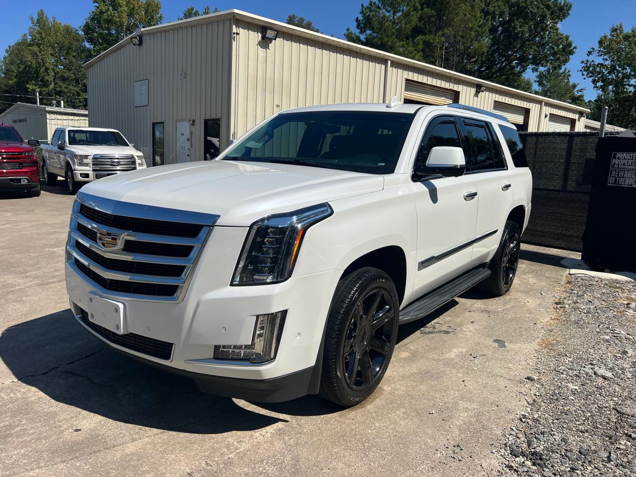 1GYS4BKJ9KR170459 2019 Cadillac Escalade Luxury