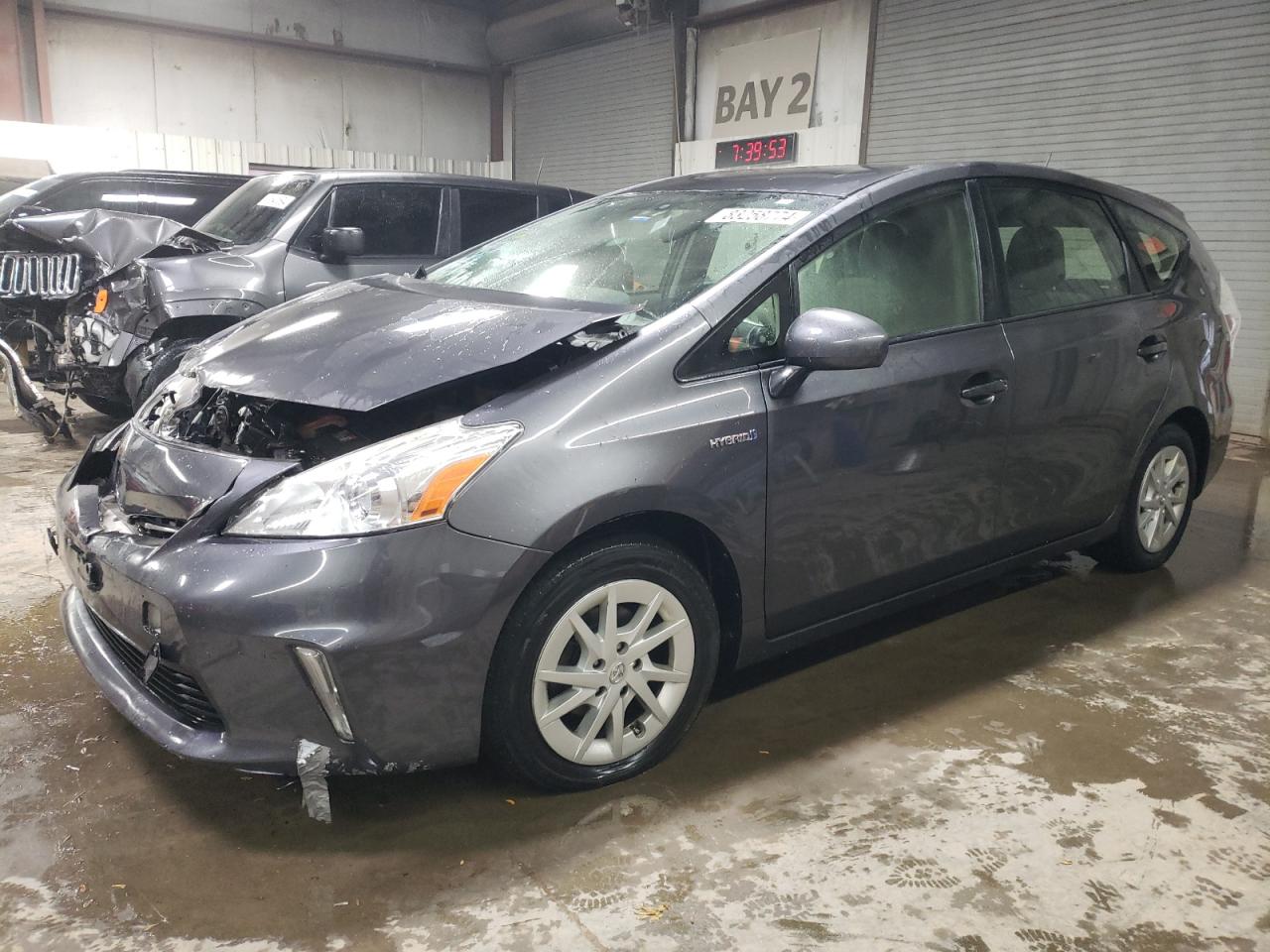 JTDZN3EU3EJ011906 2014 Toyota Prius V