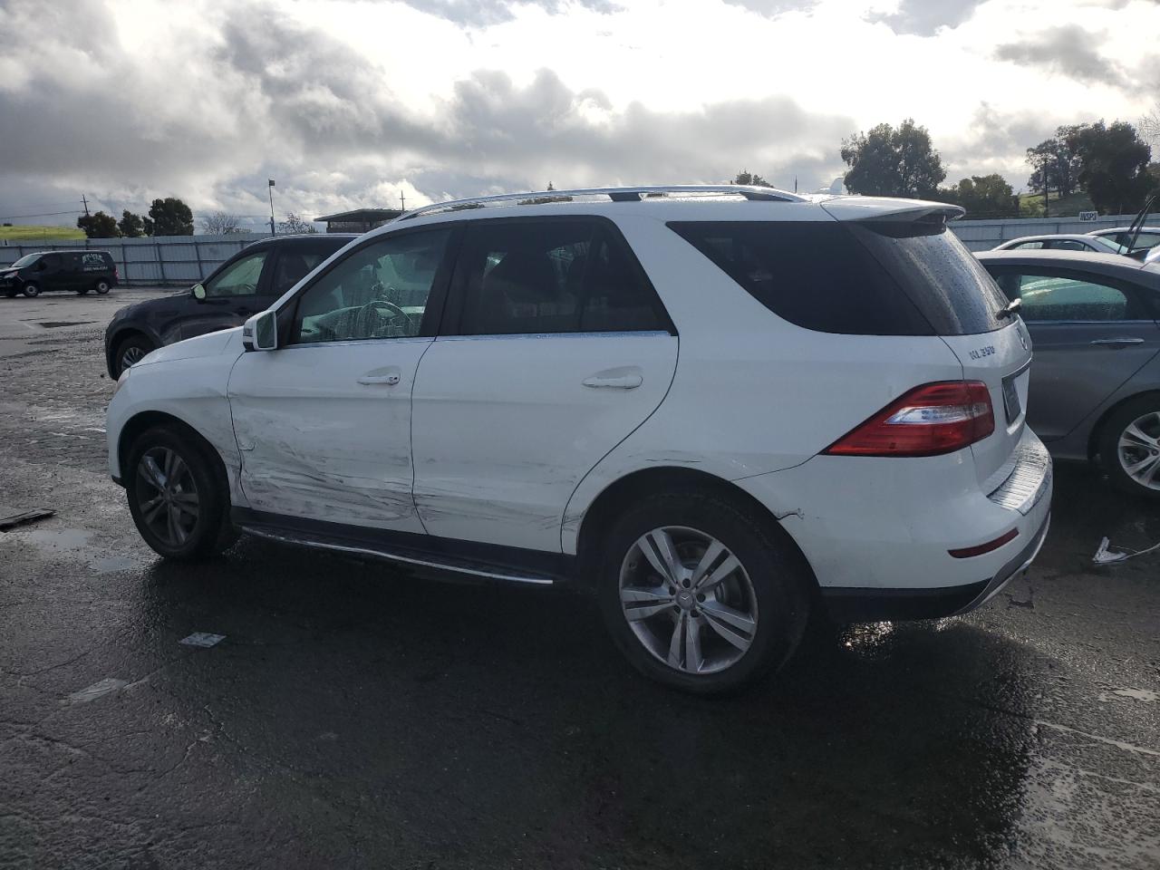 2014 Mercedes-Benz Ml 350 4Matic VIN: 4JGDA5HB3EA330939 Lot: 86181904