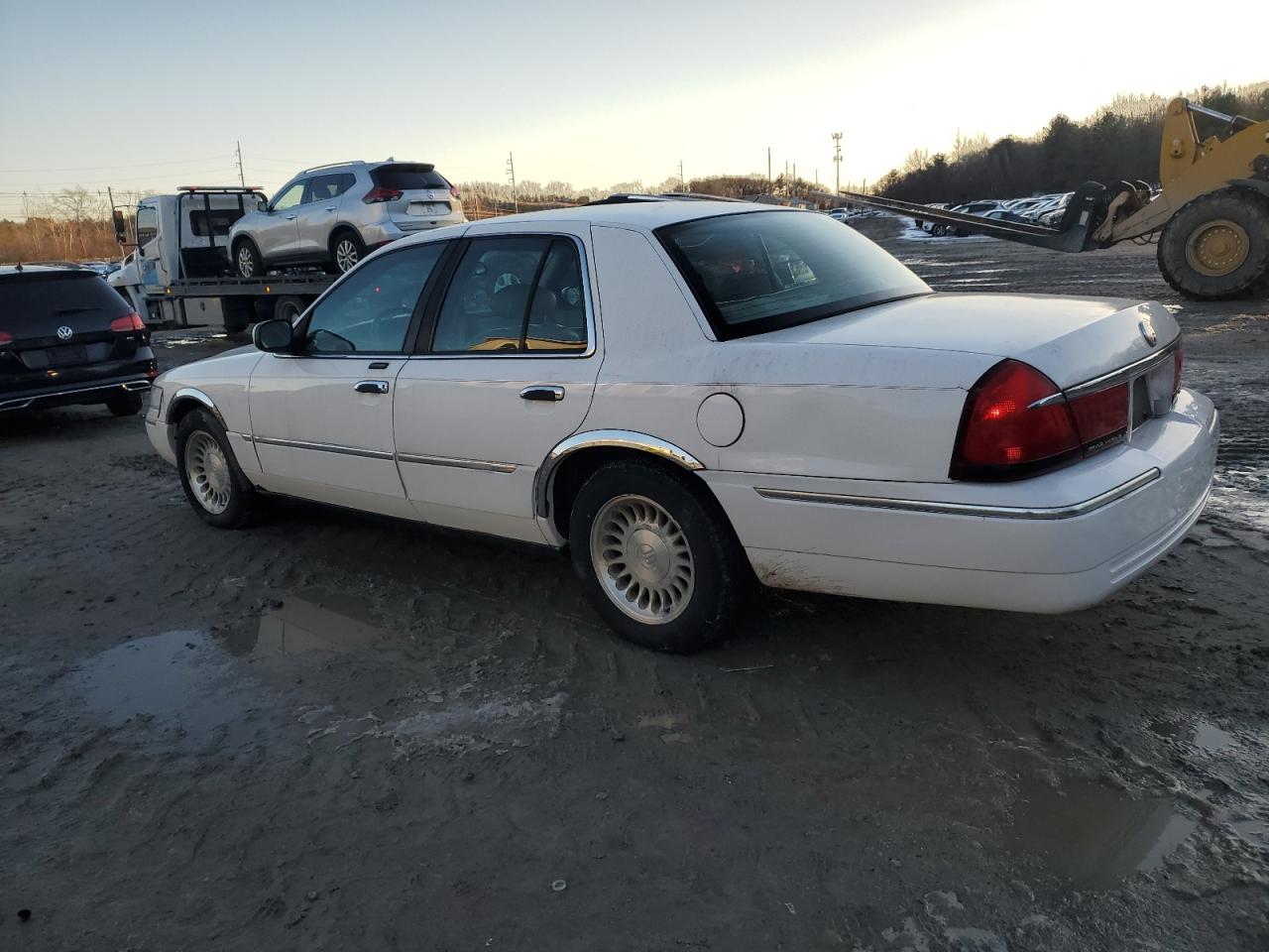 2MEFM75W71X633195 2001 Mercury Grand Marquis Ls