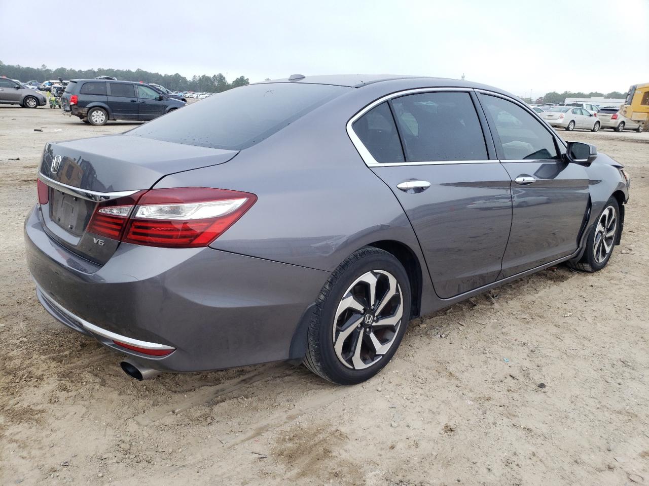 2016 Honda Accord Exl VIN: 1HGCR3F08GA002046 Lot: 86386054