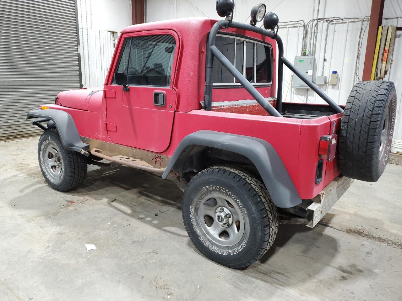 1992 Jeep Wrangler / Yj S VIN: 2J4FY19P6NJ530276 Lot: 85726464