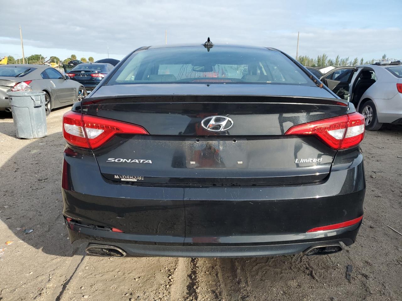 2015 Hyundai Sonata Sport VIN: 5NPE34AF2FH116741 Lot: 86760974