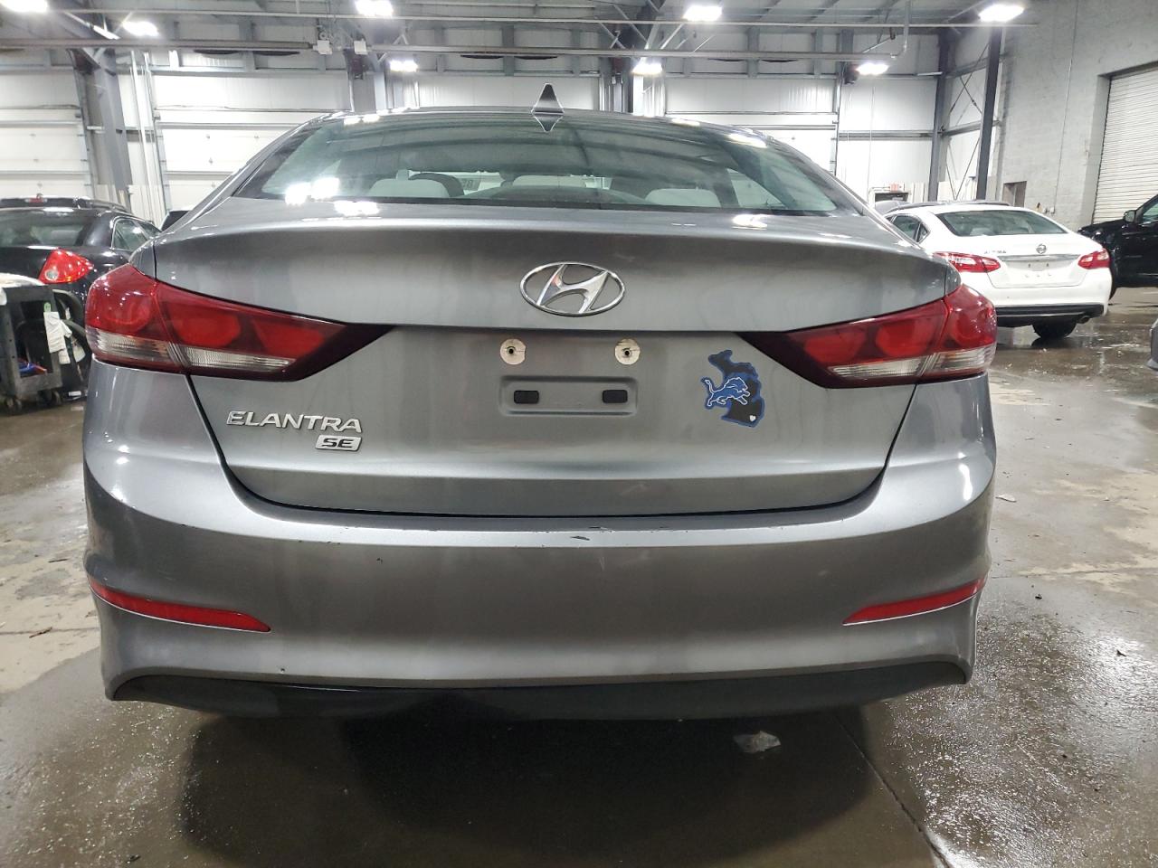 KMHD74LF4HU150052 2017 Hyundai Elantra Se