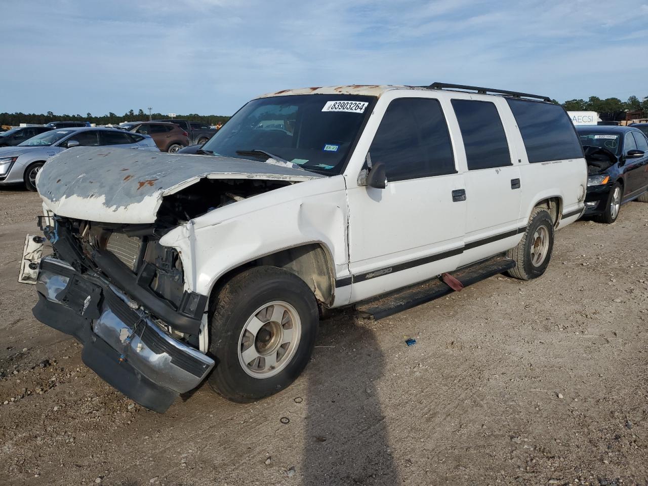 1997 Chevrolet Suburban C1500 VIN: 3GNEC16R1VG134325 Lot: 83903264