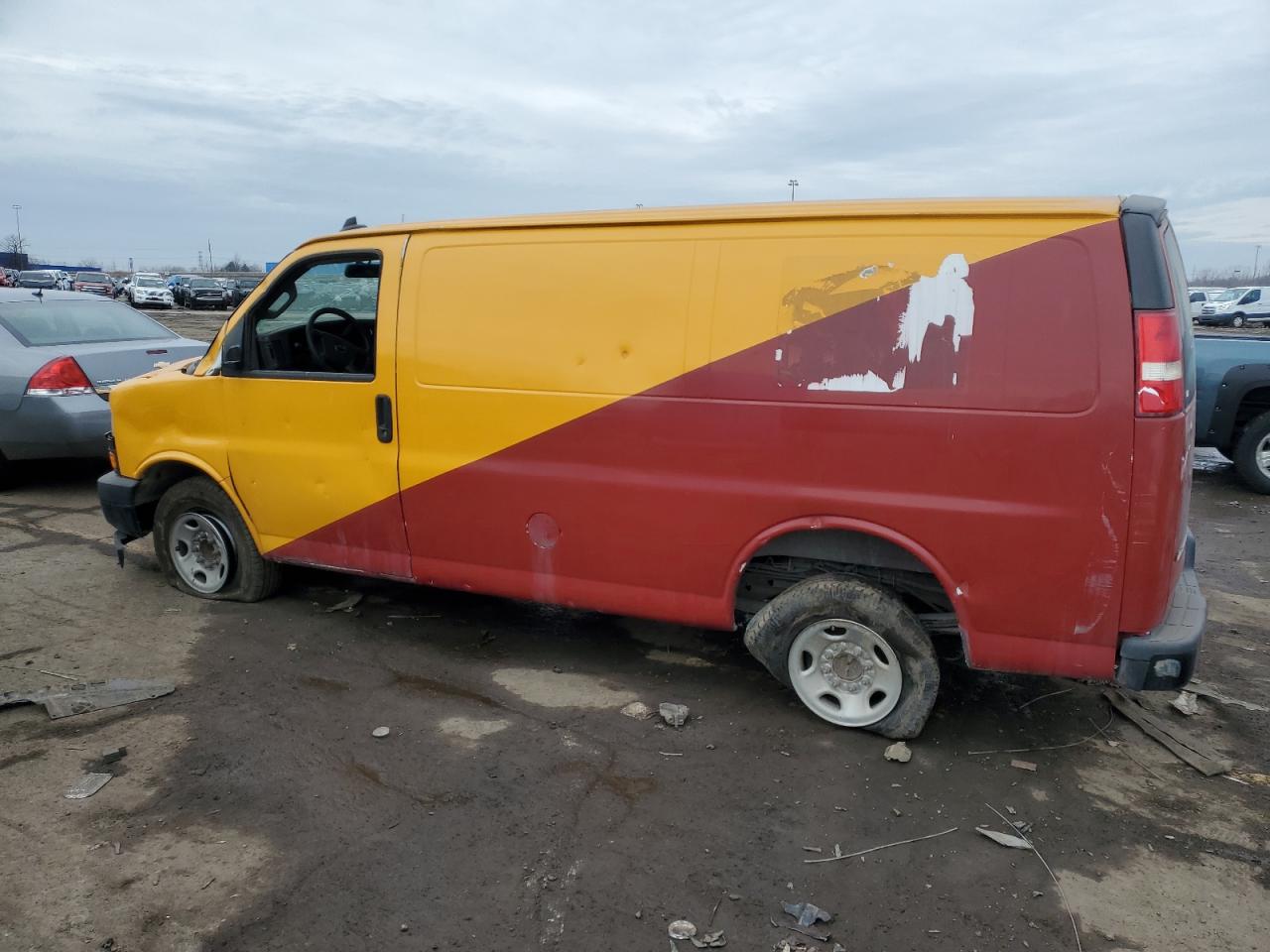 2018 Chevrolet Express G2500 VIN: 1GCWGAFP5J1249650 Lot: 86835644