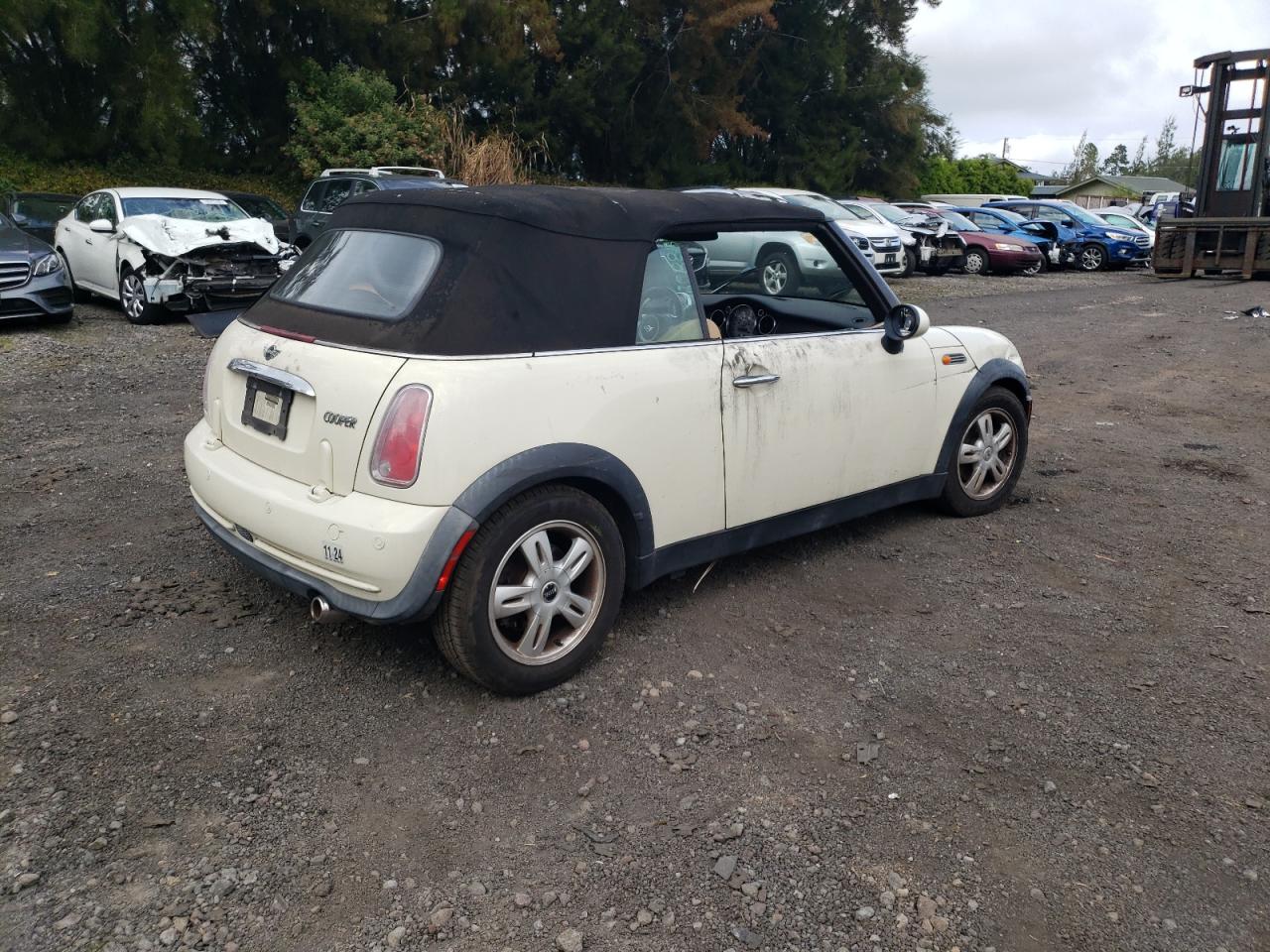 2006 Mini Cooper VIN: WMWRF33566TG13942 Lot: 86888644