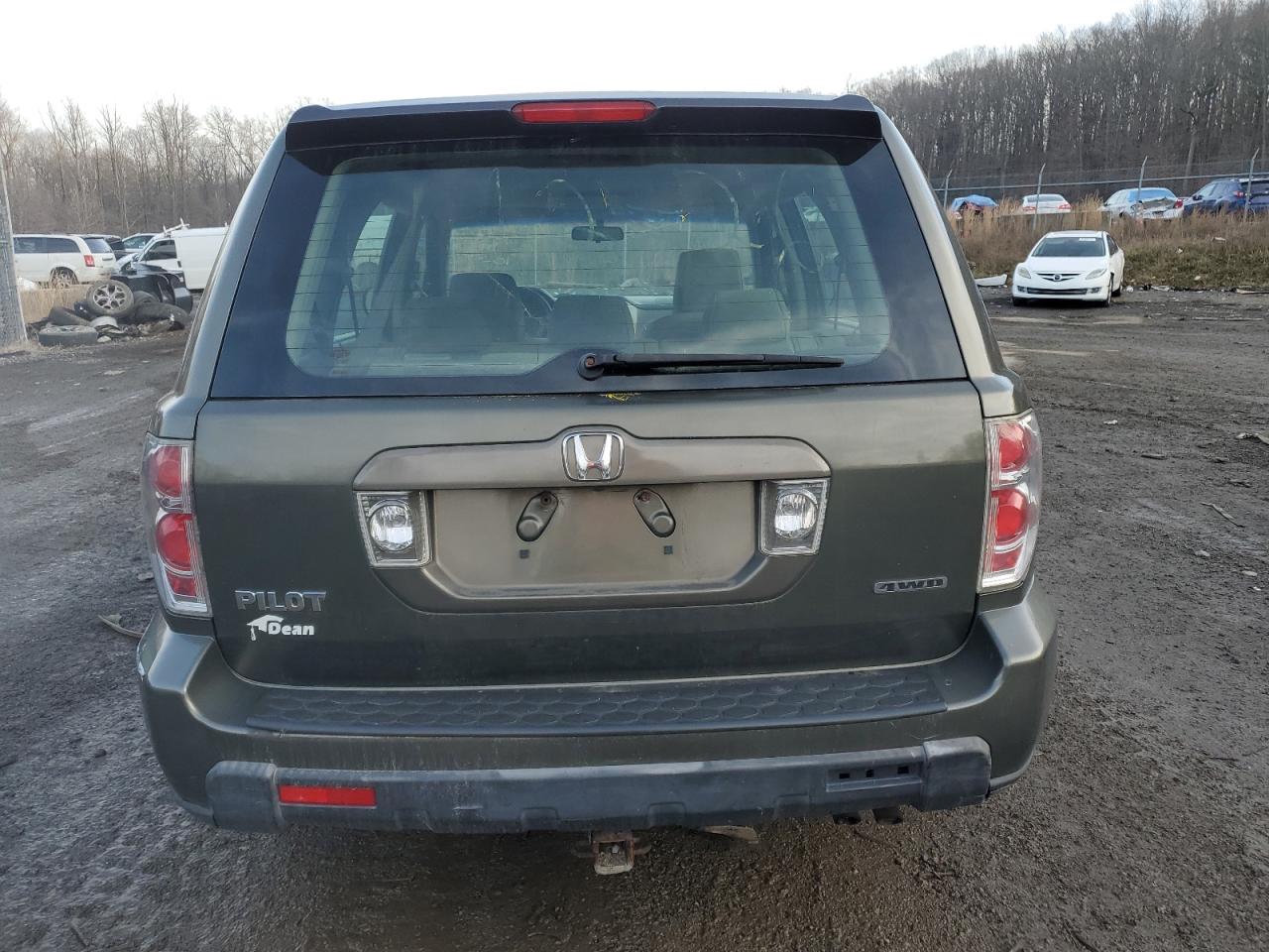 2006 Honda Pilot Lx VIN: 2HKYF18126H526288 Lot: 86853624