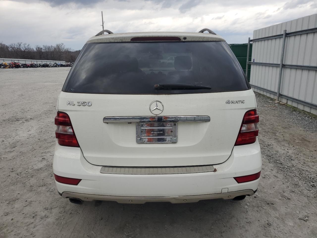 2011 Mercedes-Benz Ml 350 4Matic VIN: 4JGBB8GB2BA743664 Lot: 85929334