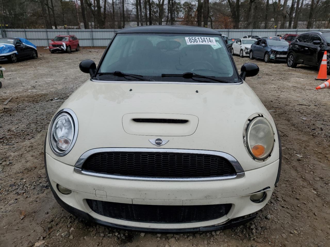 2010 Mini Cooper S VIN: WMWMF7C54ATZ74173 Lot: 85613414