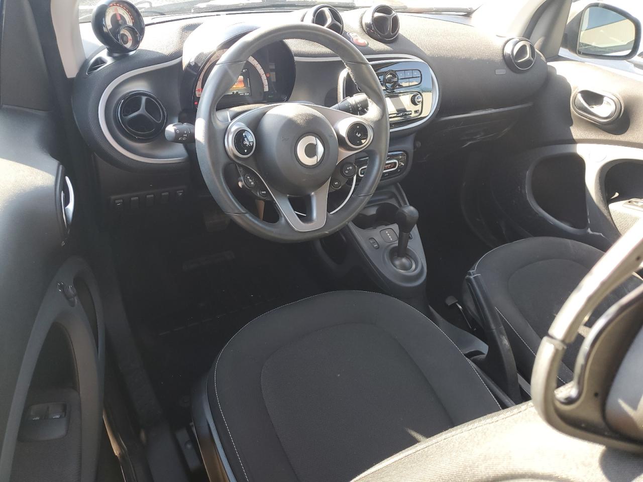 2019 Smart Fortwo VIN: WMEFJ9BA4KK386190 Lot: 85565094