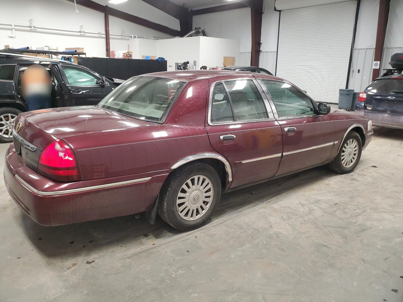 2MEFM75V17X621074 2007 Mercury Grand Marquis Ls