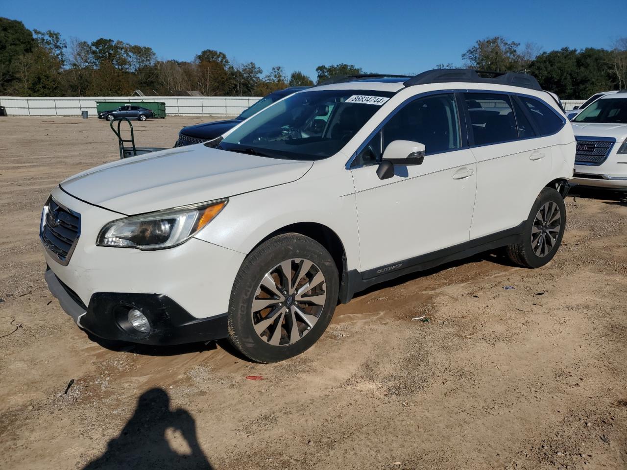 2015 Subaru Outback 2.5I Limited VIN: 4S4BSANC5F3327878 Lot: 86834744