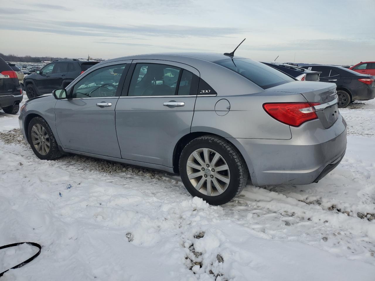 2013 Chrysler 200 Limited VIN: 1C3CCBCG2DN602369 Lot: 84477574