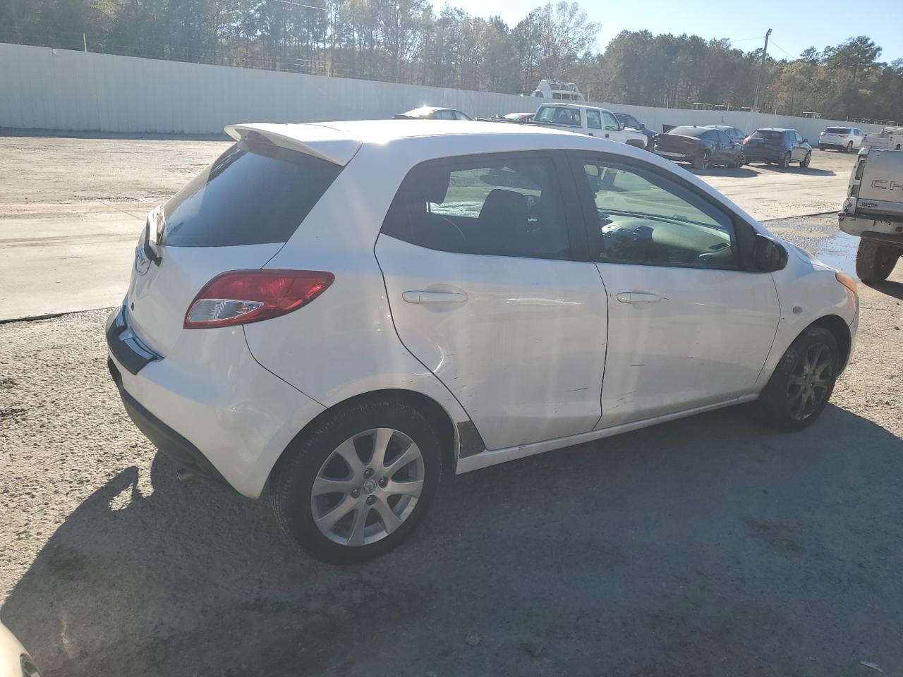 2012 Mazda Mazda2 VIN: JM1DE1LY3C0140090 Lot: 84205814