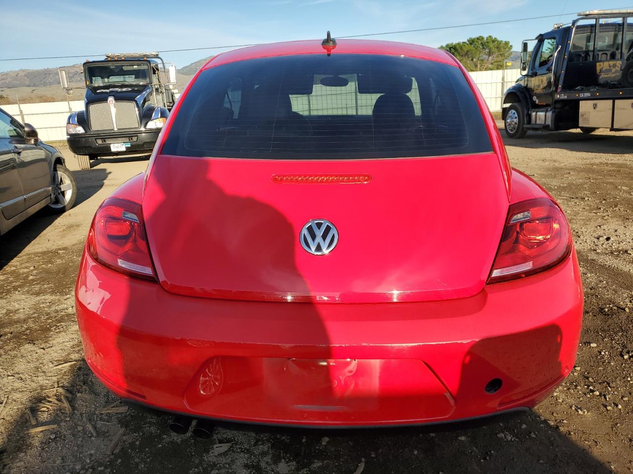 2015 Volkswagen Beetle 1.8T VIN: 3VWJ07AT3FM638087 Lot: 86747074