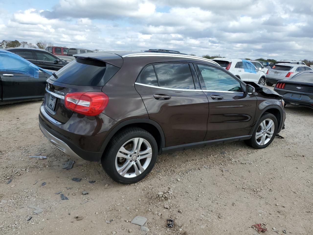 2015 Mercedes-Benz Gla 250 VIN: WDCTG4EB4FJ180087 Lot: 84257874