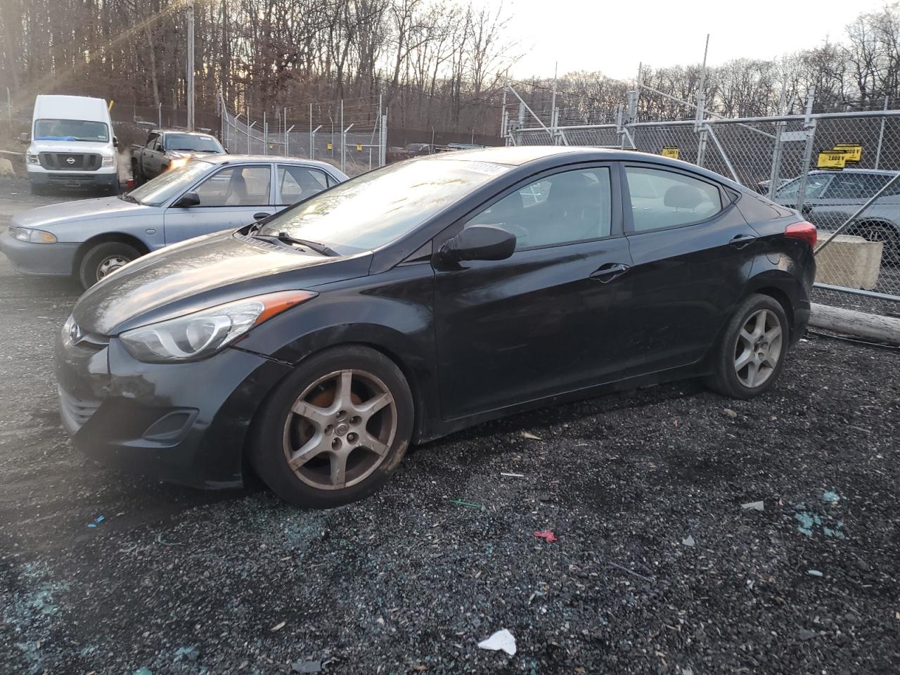 5NPDH4AE6DH354464 2013 Hyundai Elantra Gls