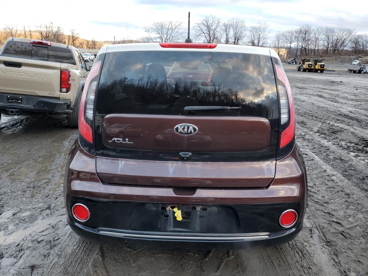 2017 Kia Soul + VIN: KNDJP3A52H7462929 Lot: 87064064