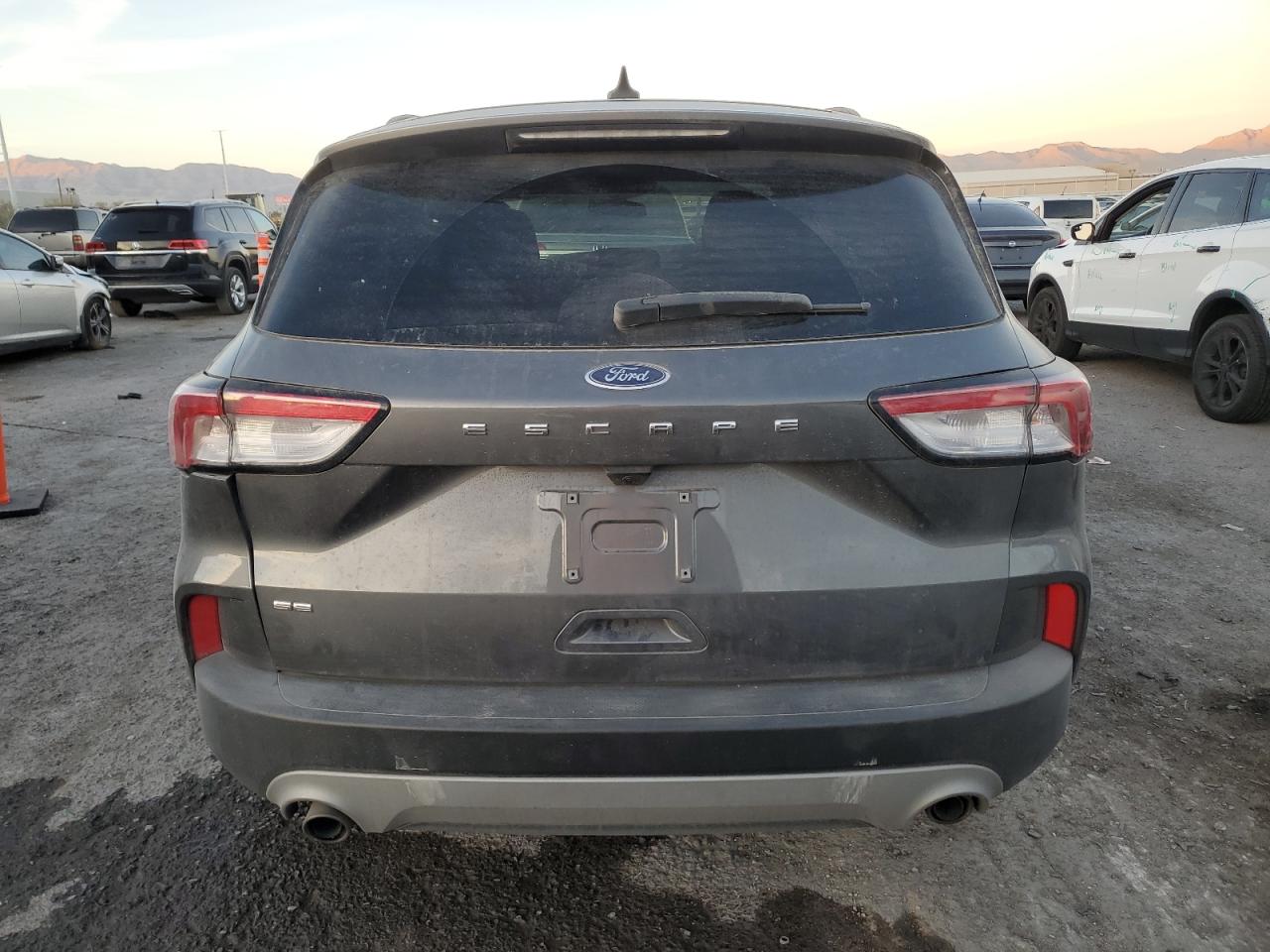 2022 Ford Escape Se VIN: 1FMCU0G66NUA53597 Lot: 85101854