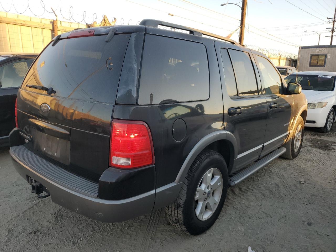 1FMDU63K24ZA17336 2004 Ford Explorer Xlt