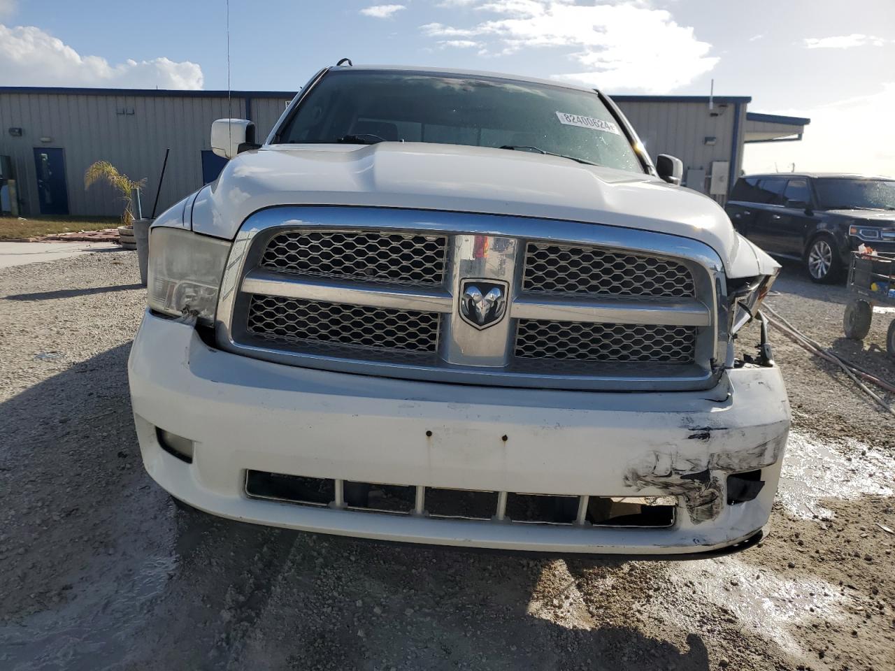 2009 Dodge Ram 1500 VIN: 1D3HV18T79S724415 Lot: 82400624