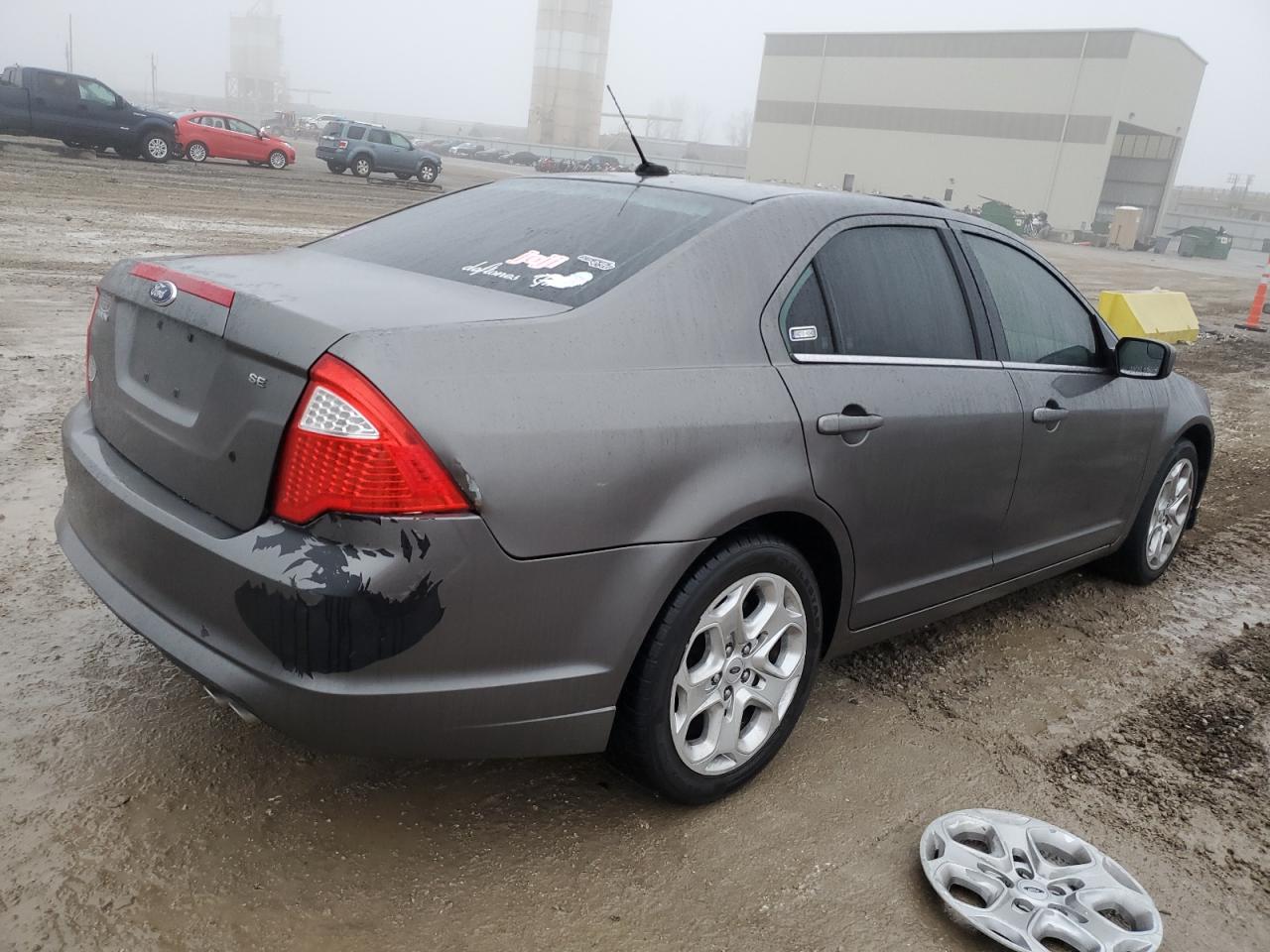 3FAHP0HA3BR189988 2011 Ford Fusion Se