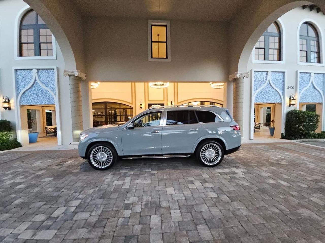 2024 Mercedes-Benz Gls Mercedes-Maybach Gls600 4M VIN: 4JGFF8HB0RB133660 Lot: 86040374