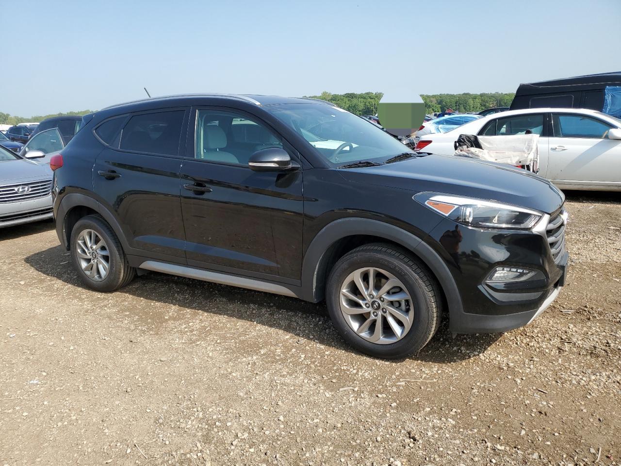 KM8J3CA25HU273822 2017 Hyundai Tucson Limited