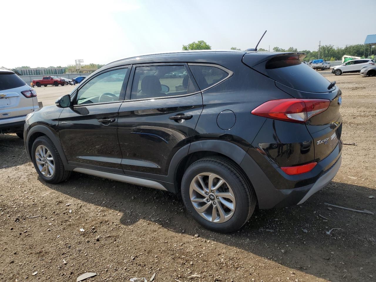 KM8J3CA25HU273822 2017 Hyundai Tucson Limited