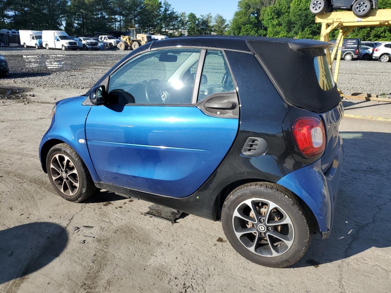 WMEFK5DA3HK152165 2017 Smart Fortwo