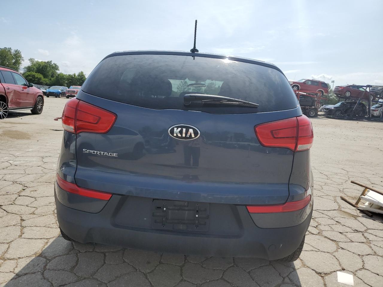 KNDPBCAC7F7772918 2015 Kia Sportage Lx