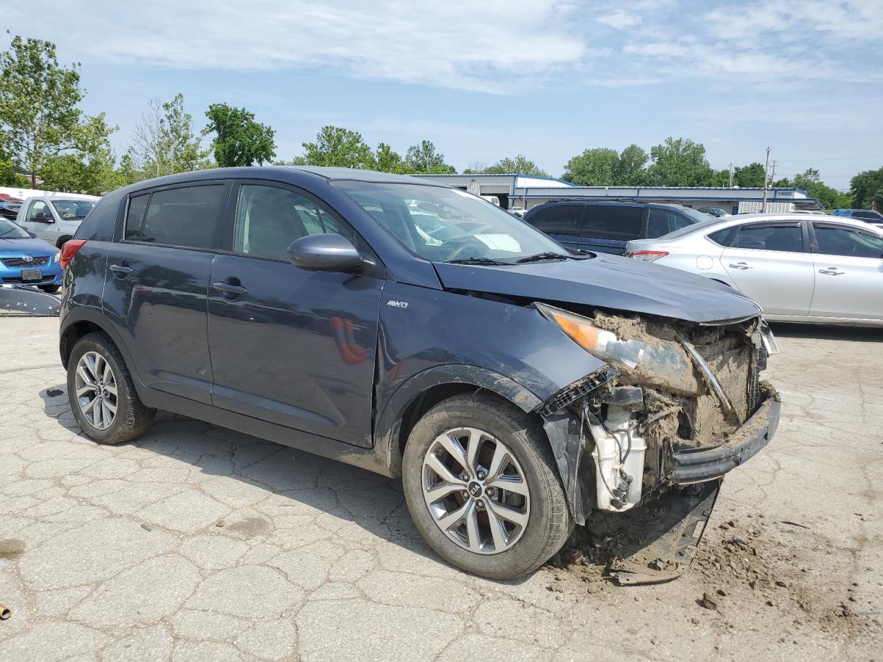 KNDPBCAC7F7772918 2015 Kia Sportage Lx