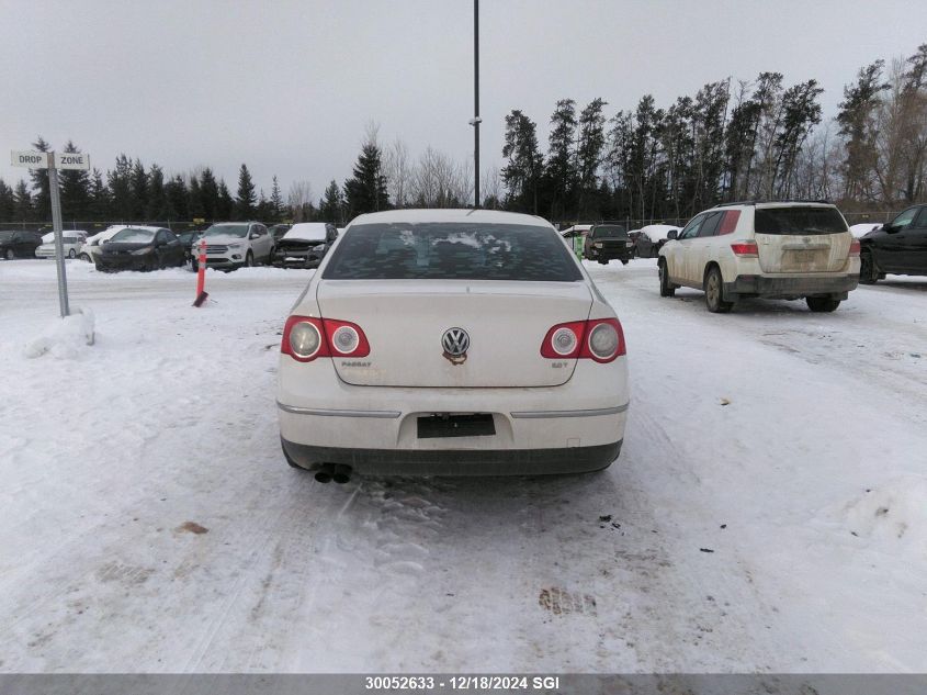 2007 Volkswagen Passat 2.0T Luxury Leather VIN: WVWEK73C27P103243 Lot: 30052633