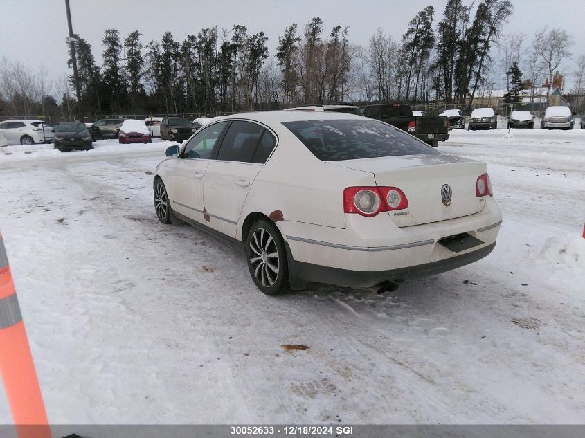 2007 Volkswagen Passat 2.0T Luxury Leather VIN: WVWEK73C27P103243 Lot: 30052633